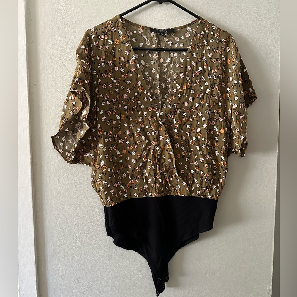 Vintage floral print bodysuit